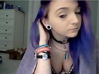 Cute teen with blue hair naked