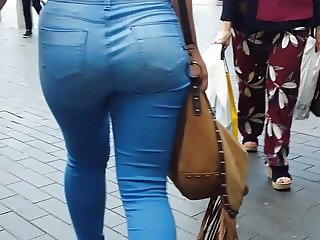 Sexy Girl Friend Epic Arse Ass Booty Butt in Tight Jeans