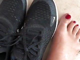 foot fetish & Shoe Fetish-Nike Air Max 270 part.12
