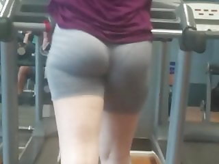 Pawg gym jiggle booty in vpl shorts