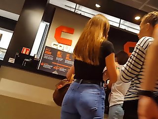 Candid hot teen big ass in tight jeans