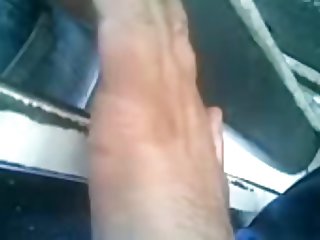 MY FINGER WIFE ASS IN THE BUS