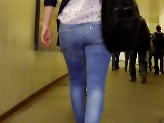 Candid - Ass In Jeans