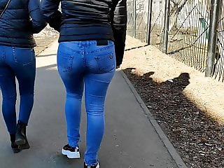 Juicy ass girls in tight jeans