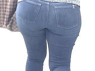 Phat Ass Pawg In Jeans 