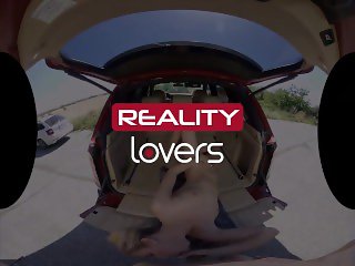 'RealityLovers - Bathroom Detective In Vr Porn'