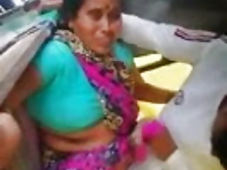 Mumbai hot aunty fucked by a college boy