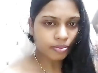 Tamil wife sends selfie to husband in Malaysia