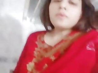 Pakistani girl, such a beautiful gf