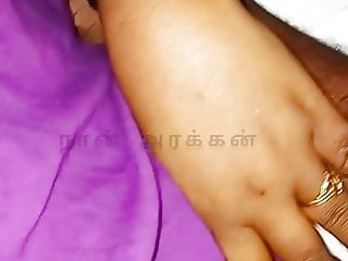Tamil aunty fucking young boy to hotel in Chennai